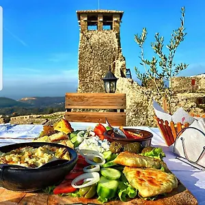 Pensjonat Emiliano Castle Of, Krujë